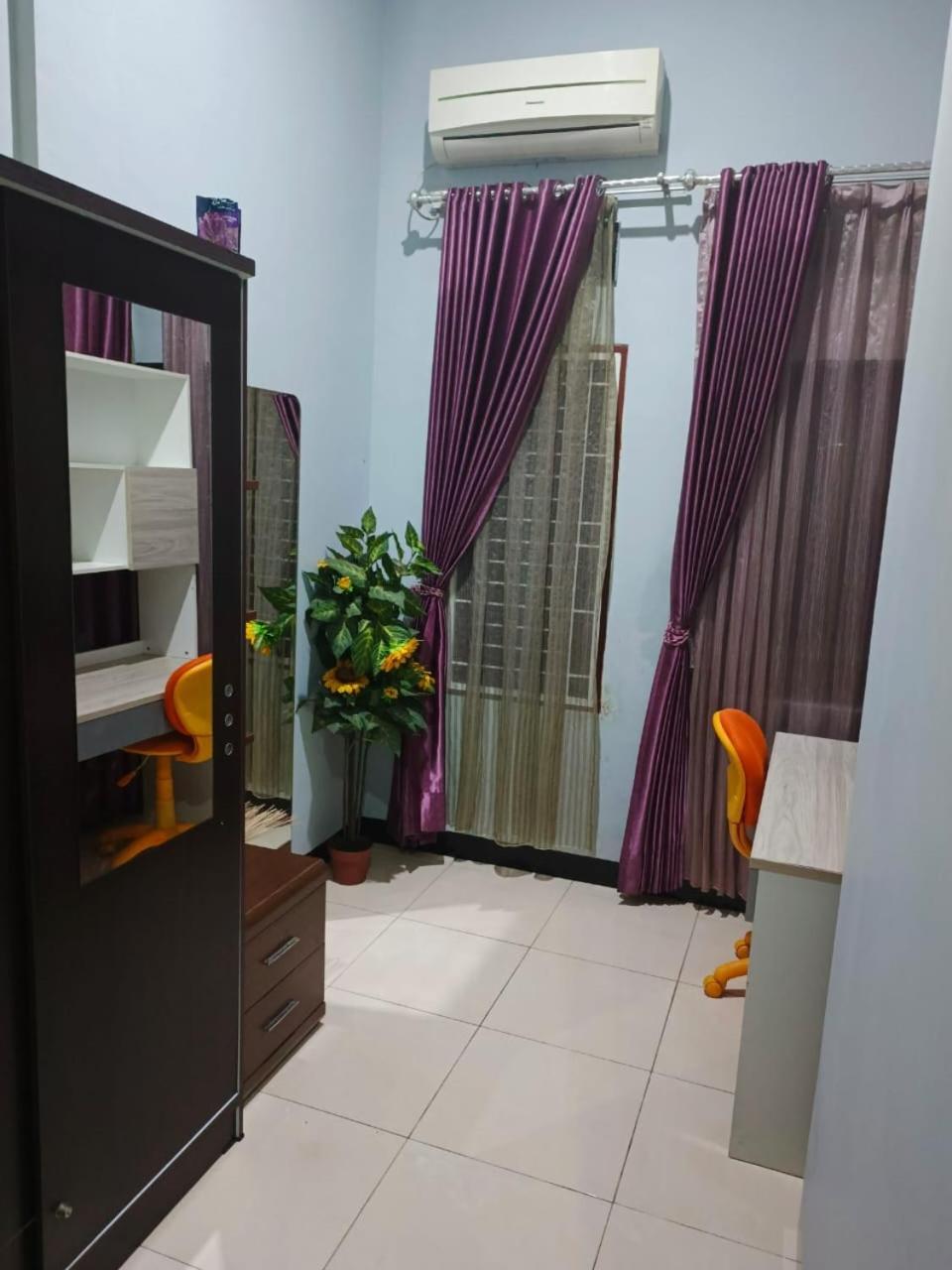 Homestay Idr Balikpapan (Borneo)